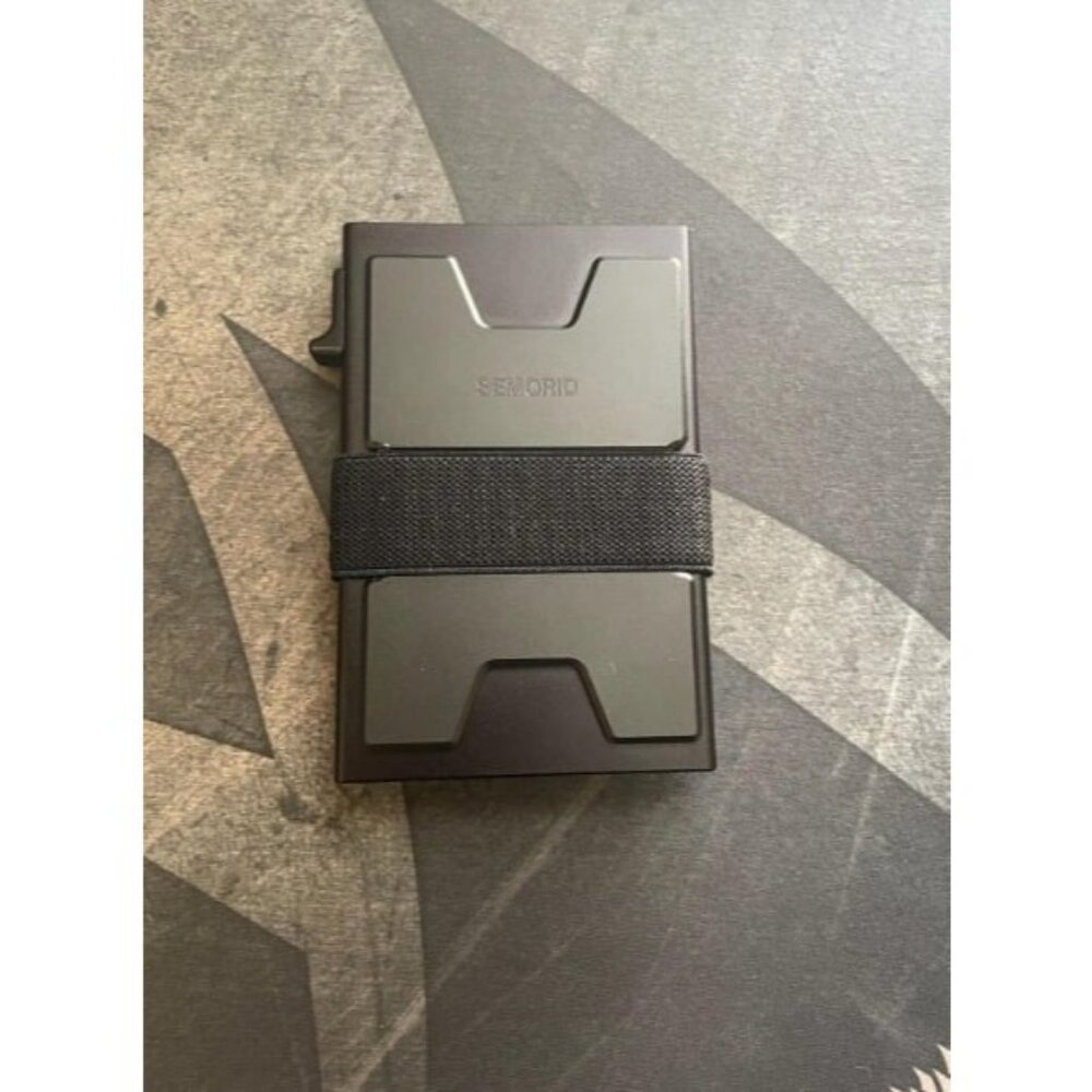 Slim Aluminum Card Holder Wallet for Men, Durable Expandable Backplate